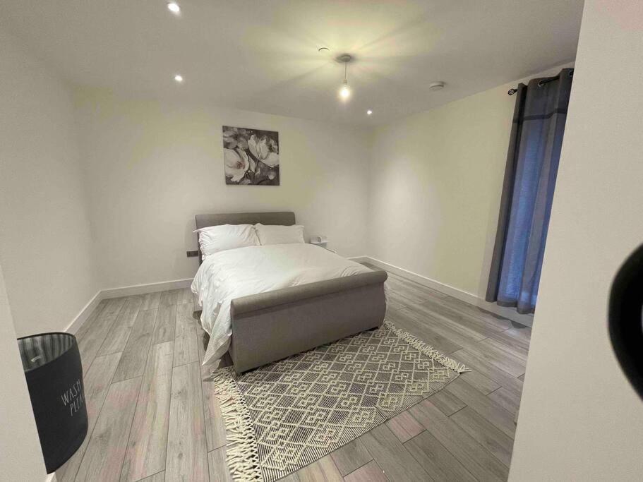 Stylish And Cosy 2 Bedroom Flat In Croydon Exterior foto